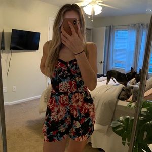 Floral romper Size M
